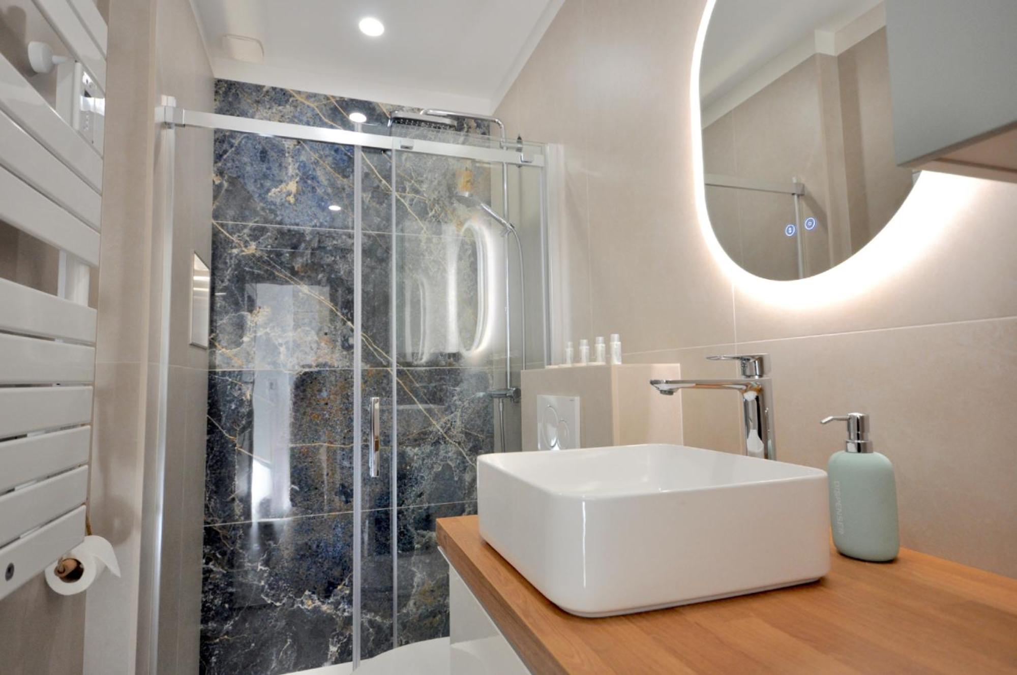 Menton # Monaco - F1 Gp - 4 Persons - Sea View - New - Parking - Clim - Premium - Beach And Sun Exteriér fotografie